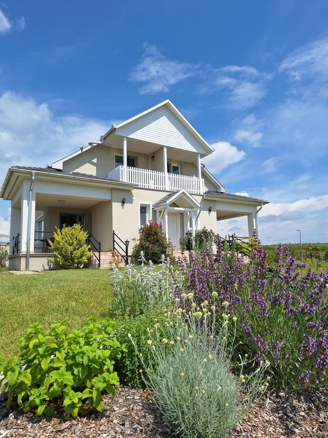 Zöld Terasz Vendégház Egerszalók Exterior foto